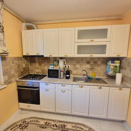 Tomis Ii Apartment
